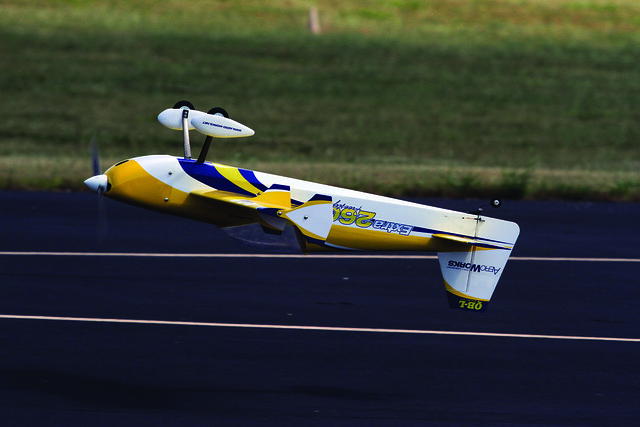 Aeroworks Extra 260 | Model Aviation