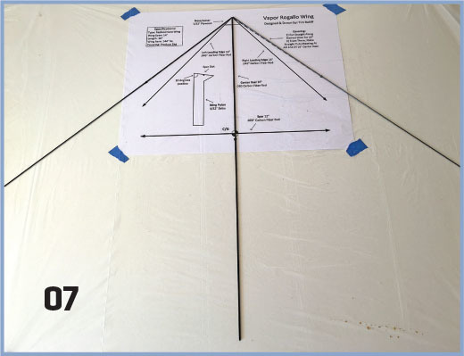 Diagram of a "Vapor Reggie Wing" design with rods and labeled measurements. Number 07.